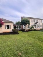 featured image of 331 Lakeside Dr