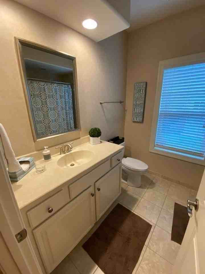 1333 Garden Springs Ct - Photo 7 of 41