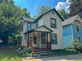 featured image of 744 Jackson St Nw