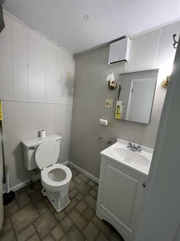 426 Ferguson Ln - Photo 7 of 7