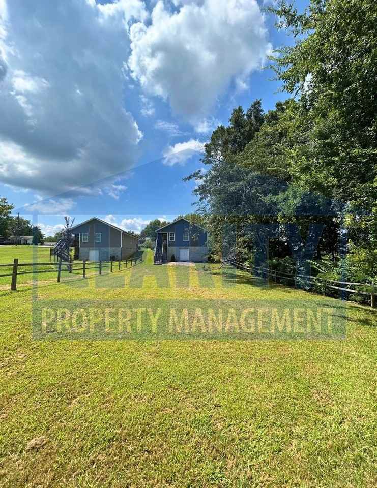 2707 Woodland Dr Se - Photo 5 of 29