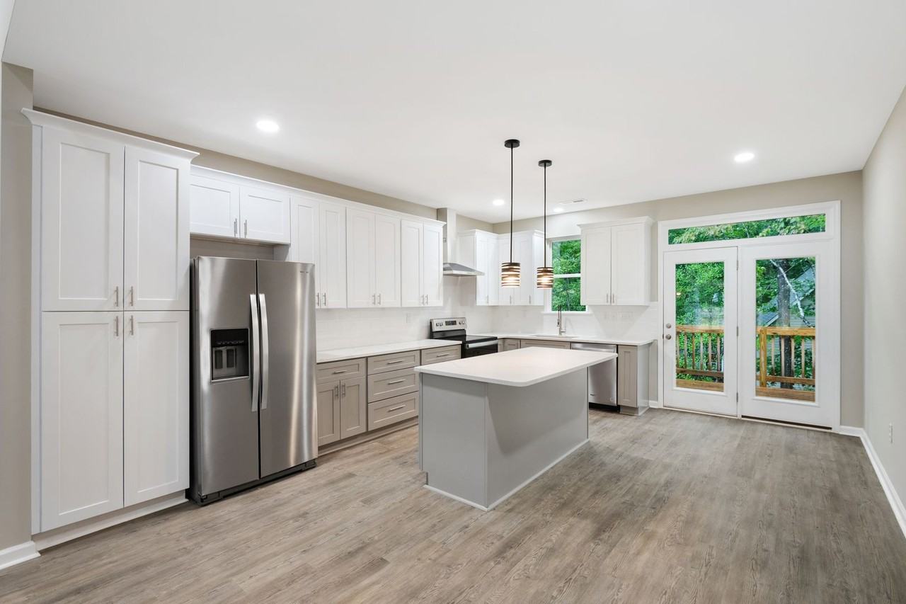 1824 Irish Blvd - Photo 6 of 24