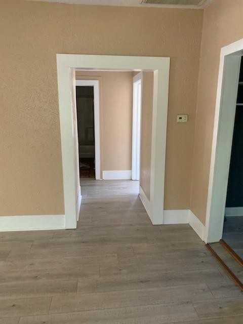 1610 Taylor St - Photo 6 of 11