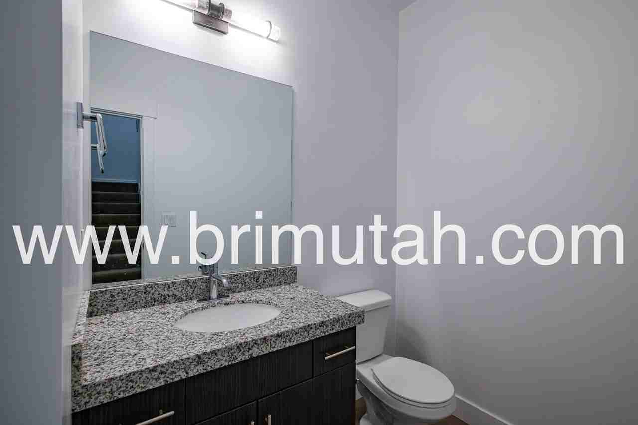 9196 S Holiday Bowl Ct #1 - Photo 7 of 28