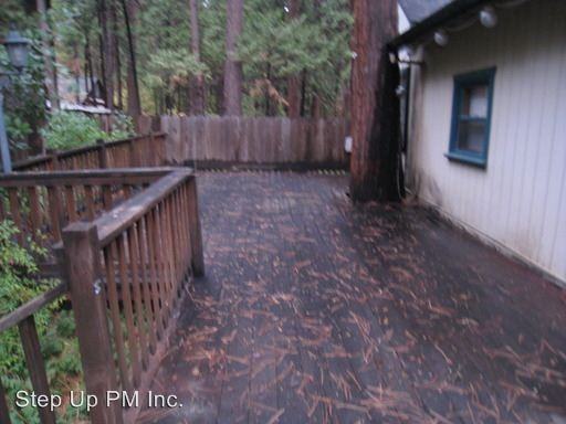 22829 Miners Ave - Photo 2 of 32