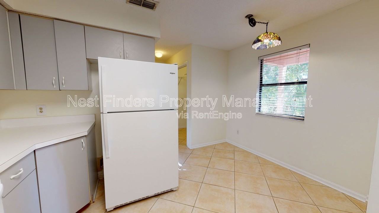 124 Magnolia St - Photo 7 of 24