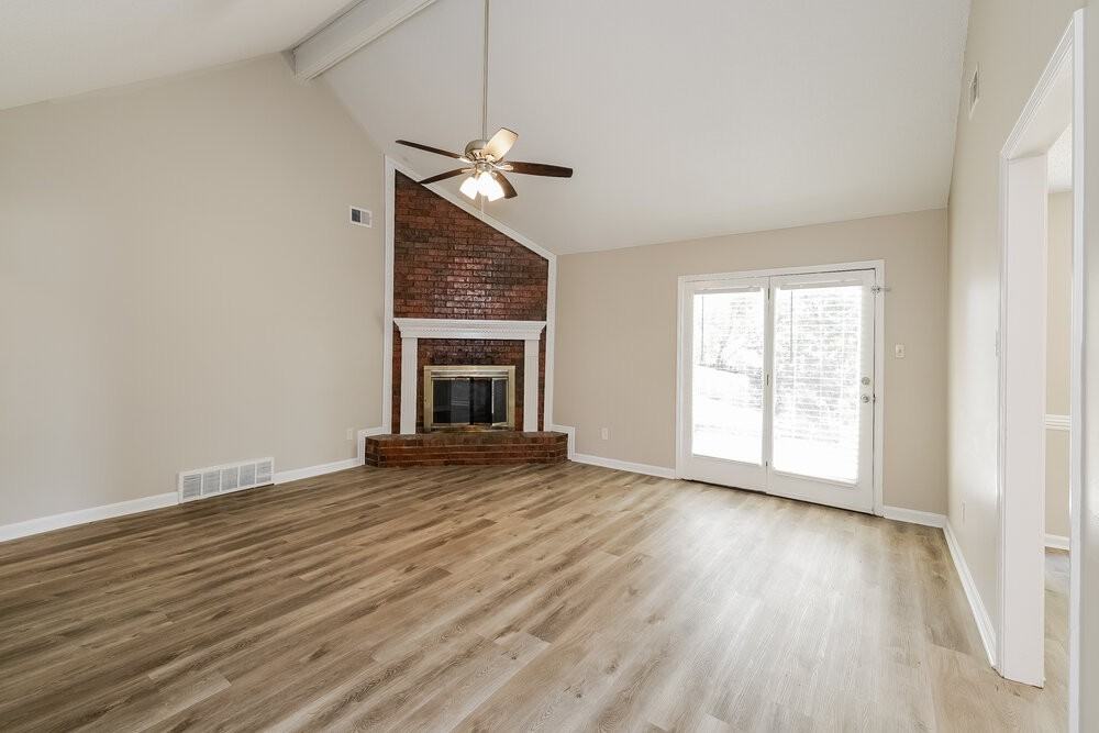 488 Mysen Dr - Photo 4 of 16