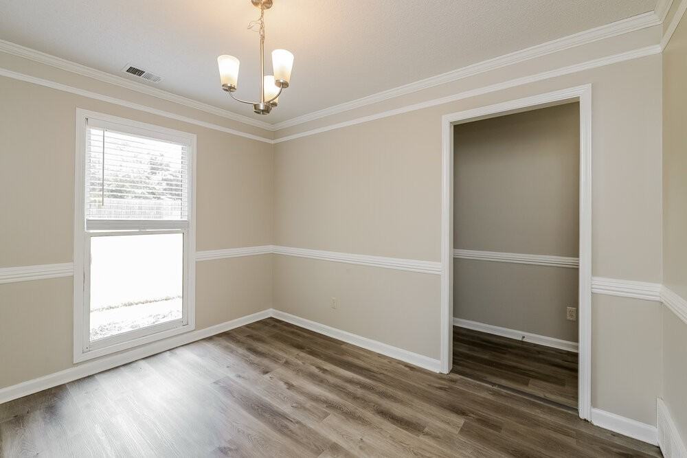 488 Mysen Dr - Photo 6 of 16