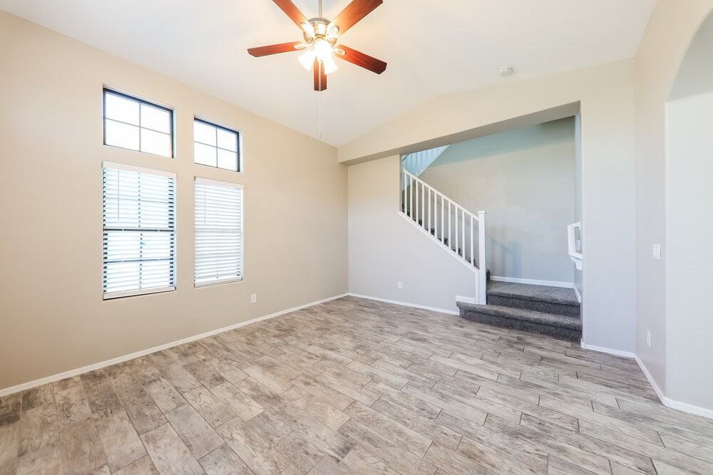 2432 W Dusty Wren Dr - Photo 4 of 17