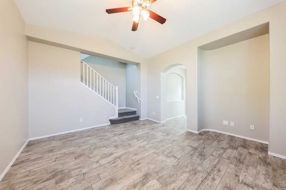 2432 W Dusty Wren Dr - Photo 5 of 17