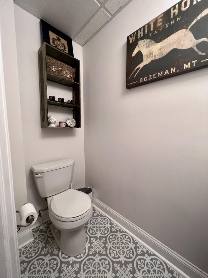 1407 N Grant Ave - Photo 2 of 27