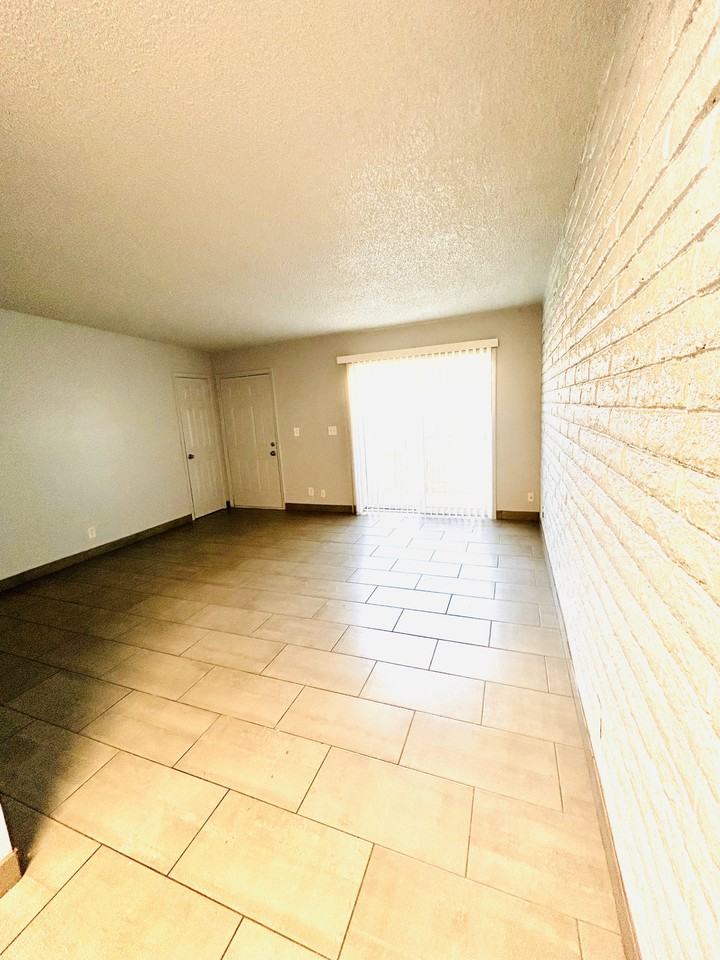 20 W Southern Ave #A - Photo 4 of 21