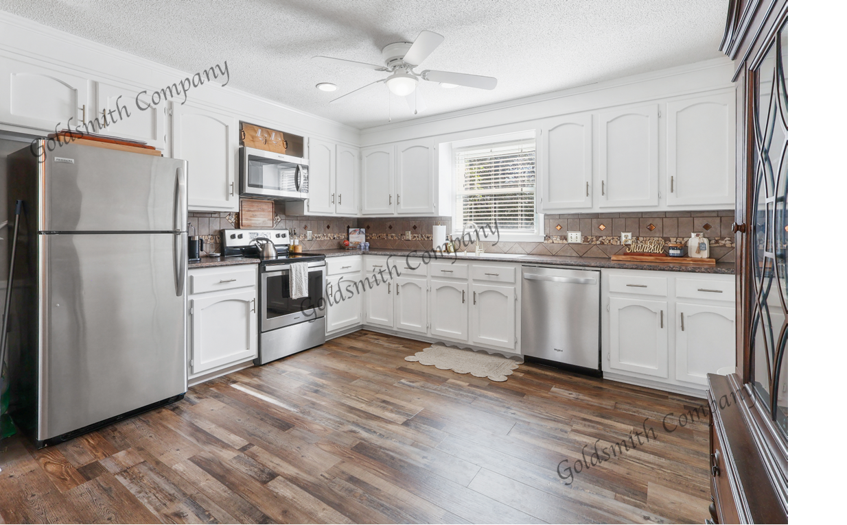 106 Saddletree Pl