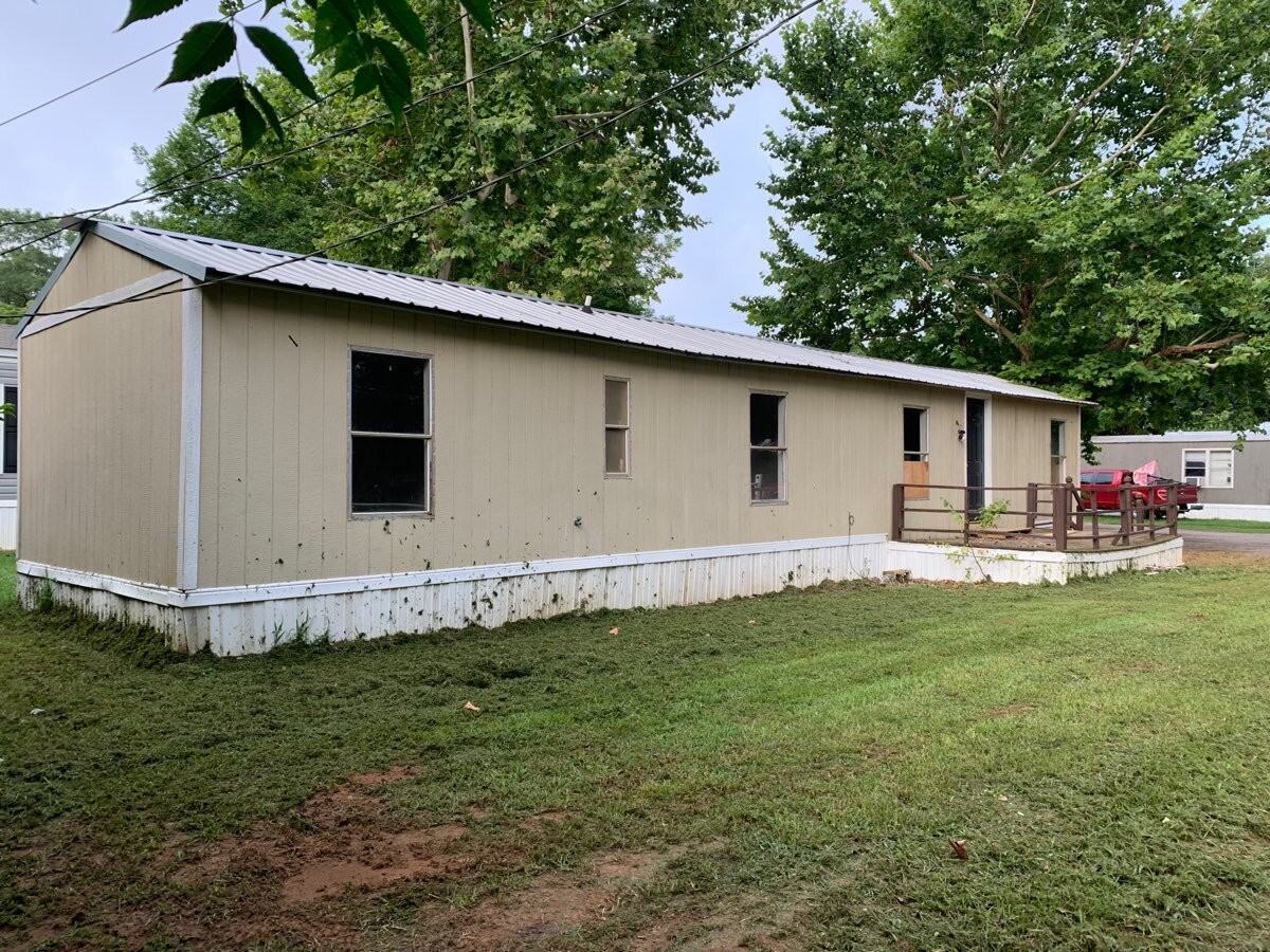 109 Tallie Ct - Photo 2 of 13