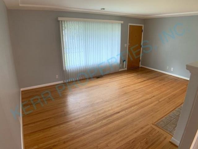 11727 Se Morrison St - Photo 3 of 15