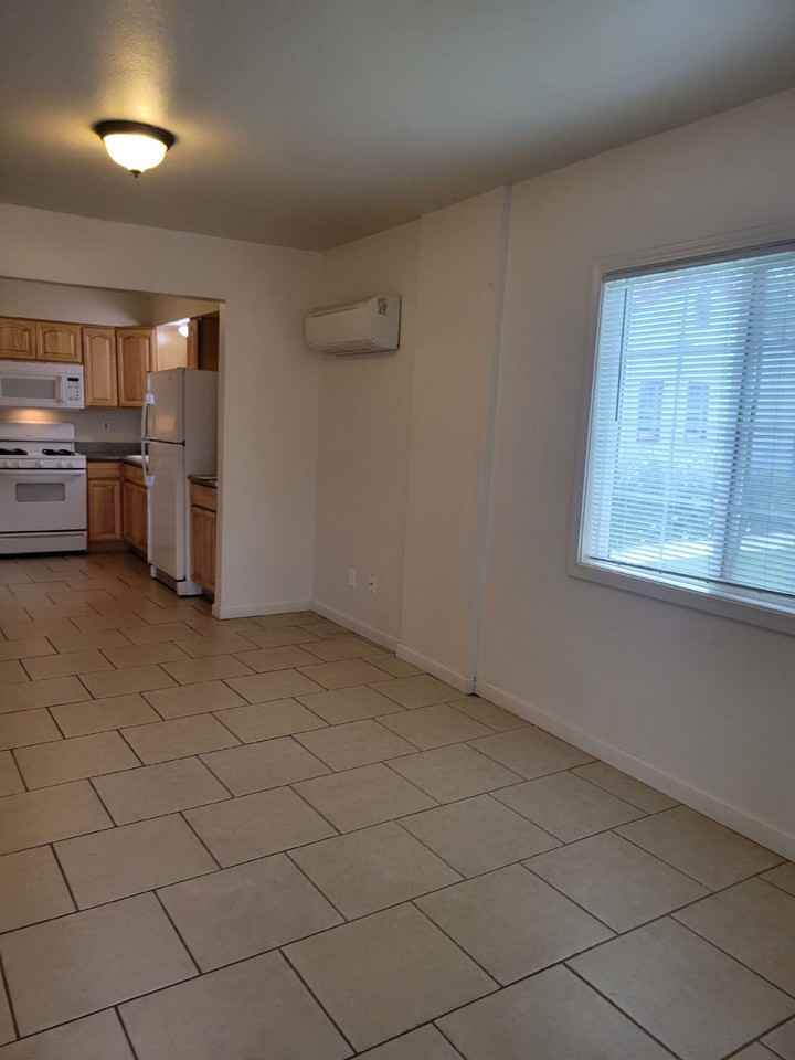 1922 Martin Luther King Jr Way - Photo 6 of 22