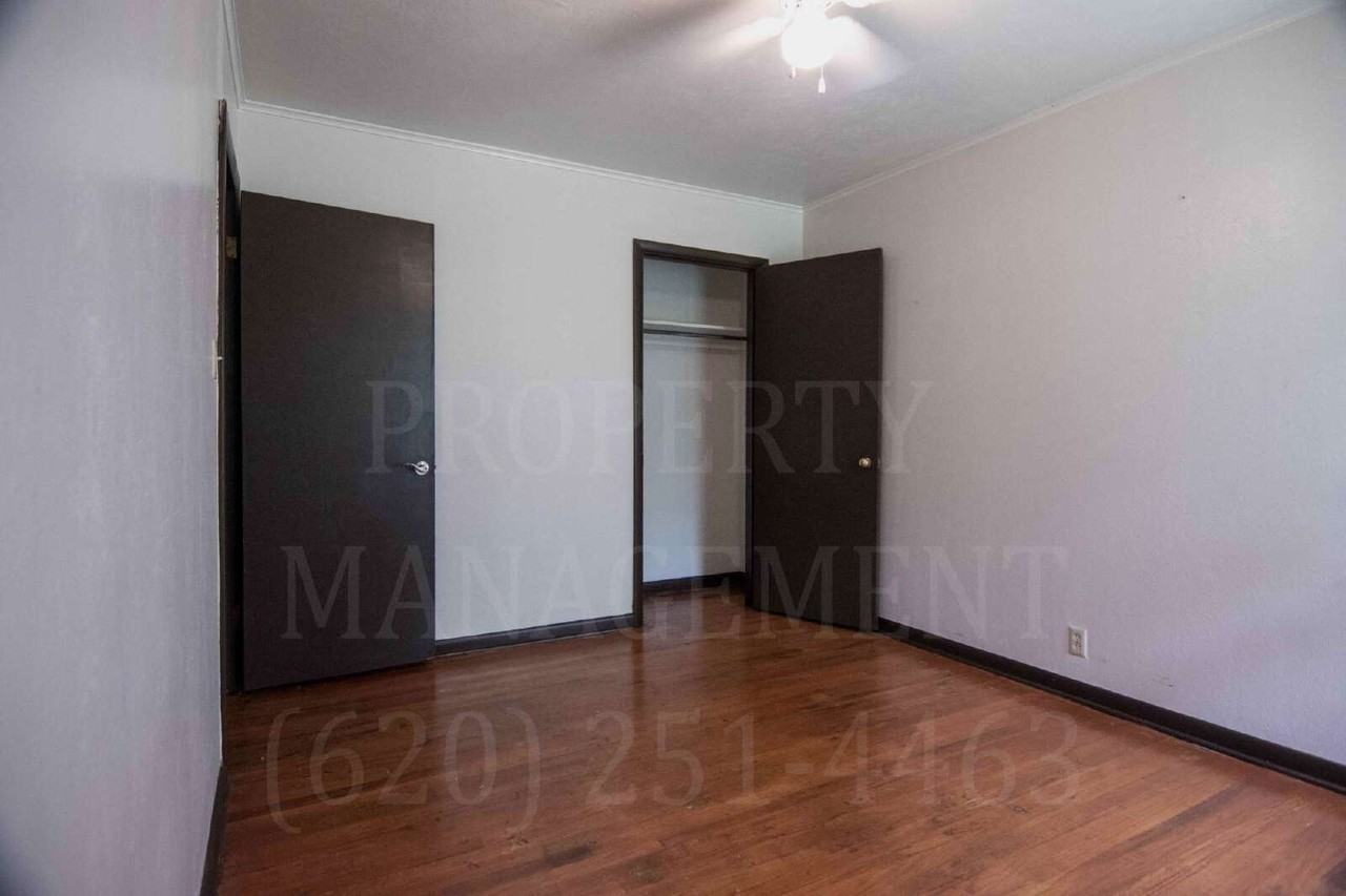 712 Cline Rd - Photo 4 of 17