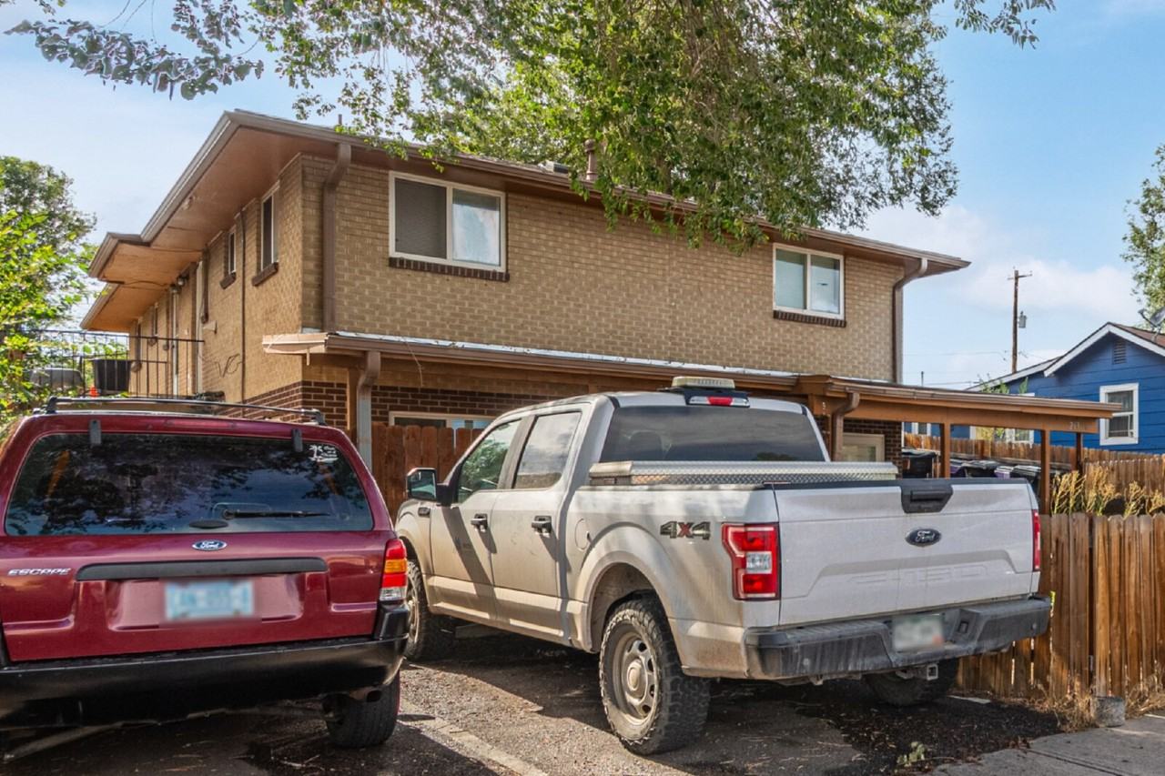 257 S Eliot St - Photo 4 of 31