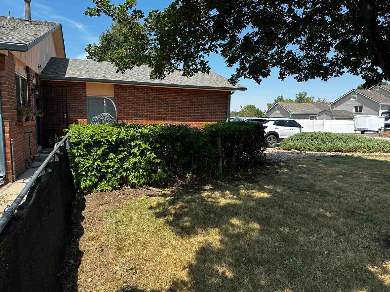 9561 Vance Court - Photo 5 of 50