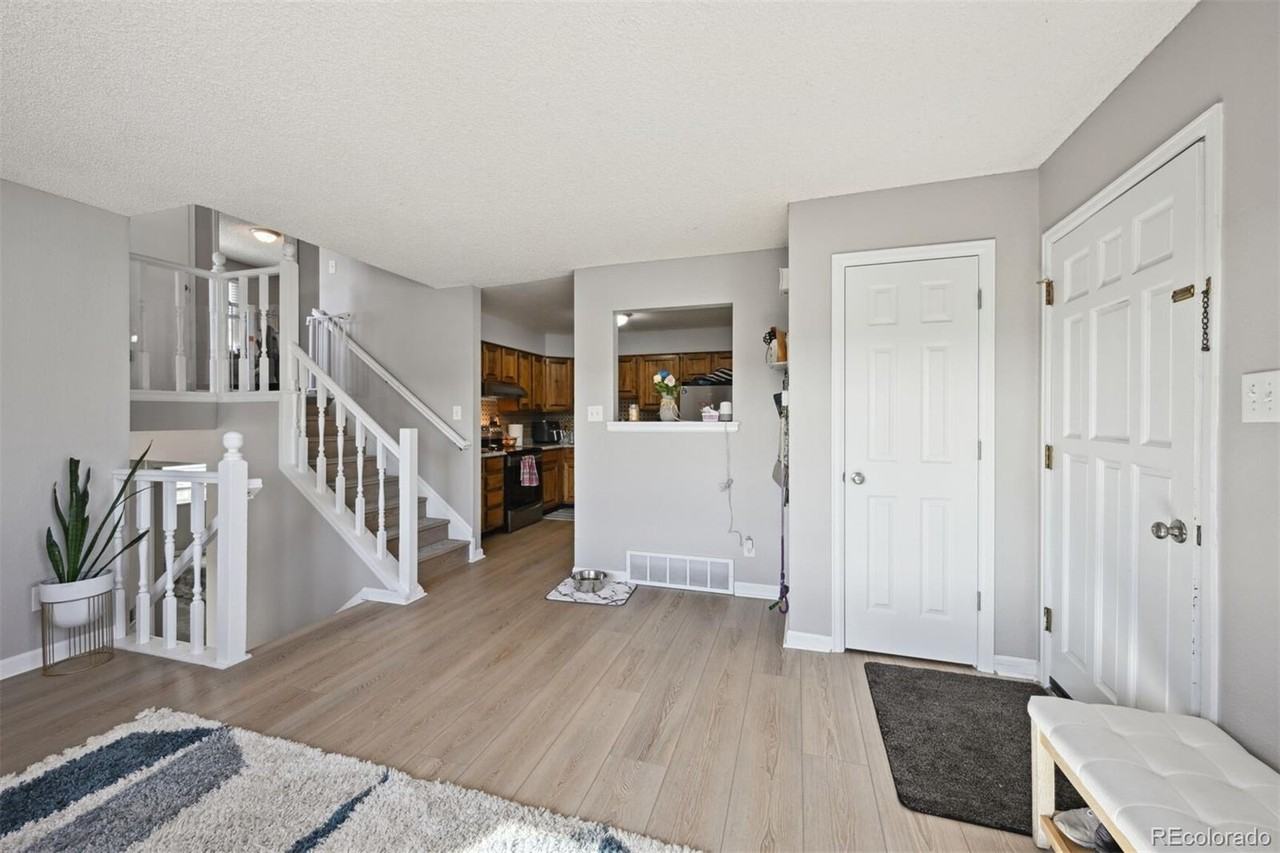 9561 Vance Court - Photo 7 of 50