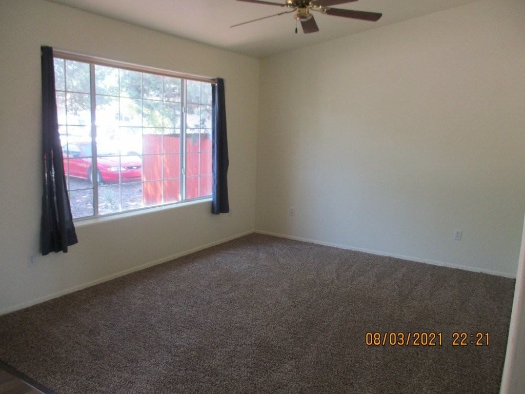 1710 W Nikolaus - Photo 3 of 12