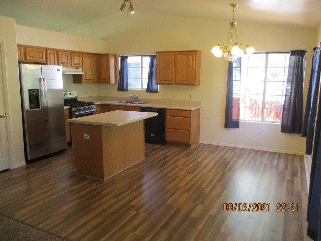 1710 W Nikolaus - Photo 4 of 12