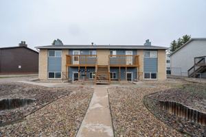 featured image of 4930 King Arthur Way Apt D #Apt D