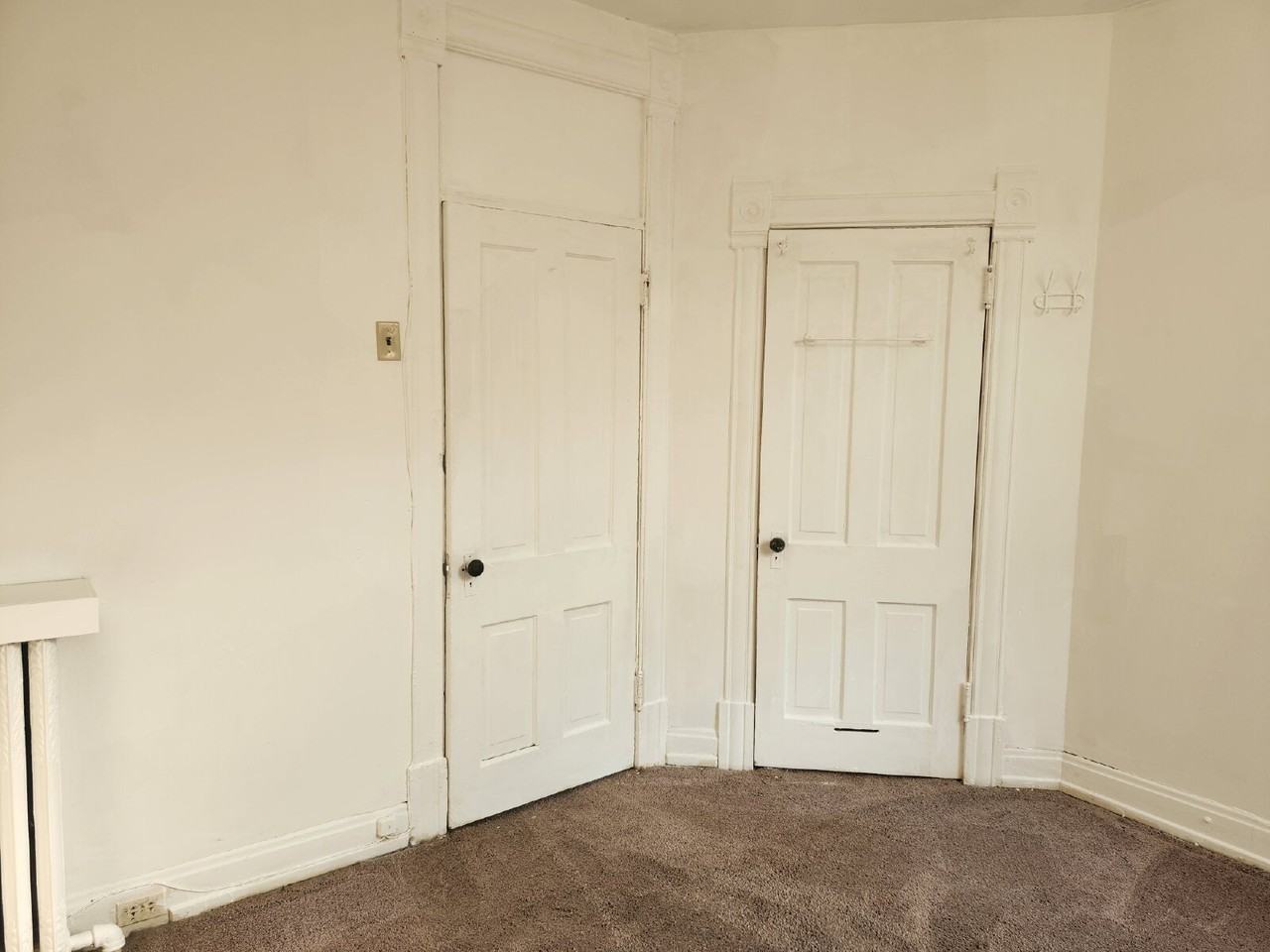 113 E 3rd St - Photo 7 of 9