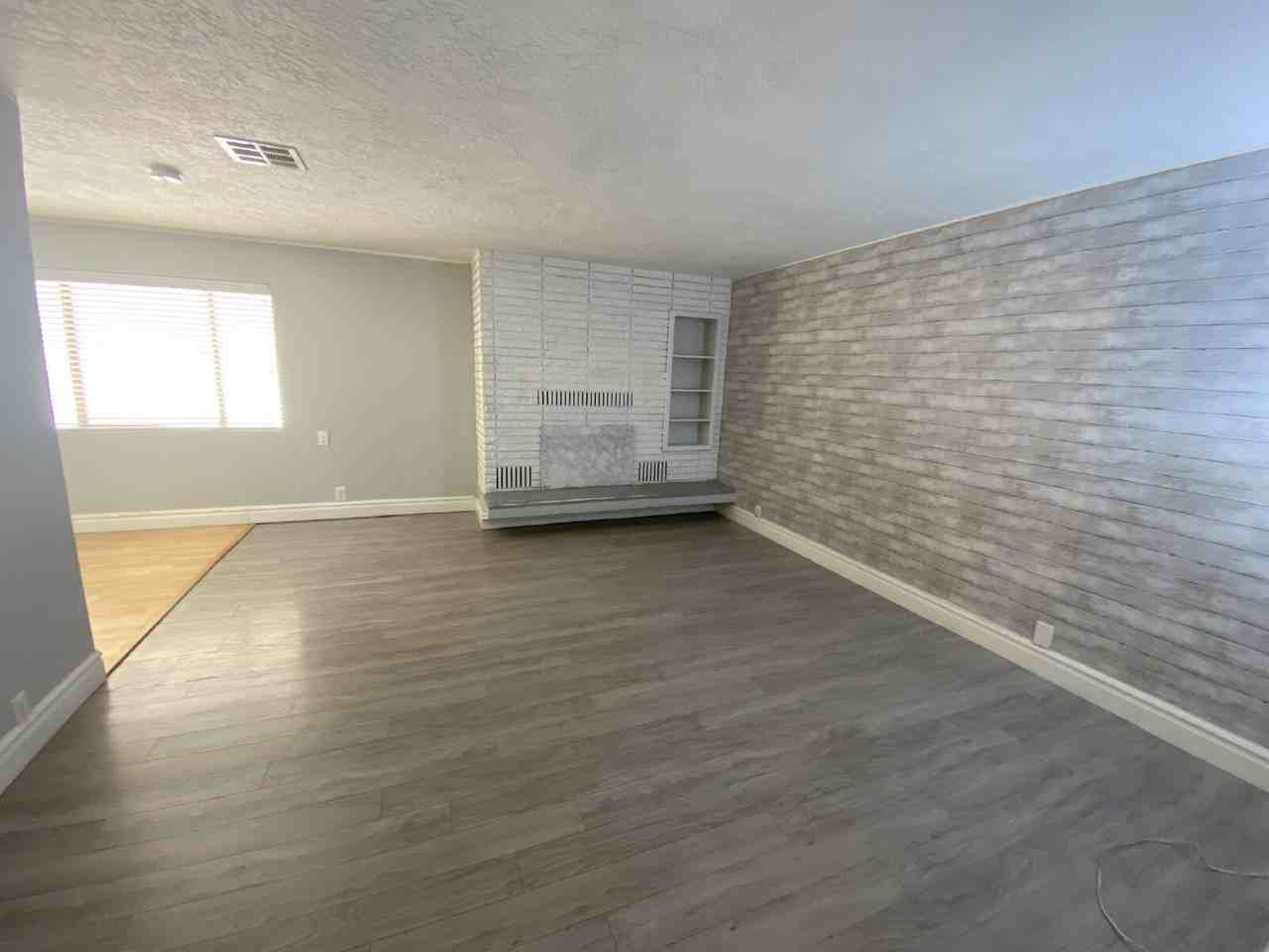 465 S 100 E Apt 10 - Photo 2 of 17