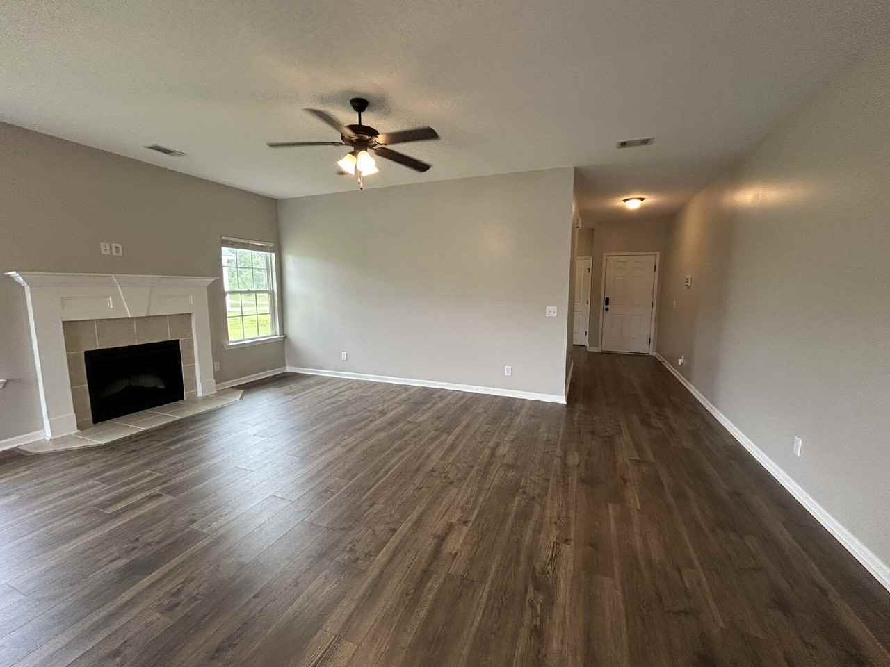 139 Wellspring Ter - Photo 2 of 13