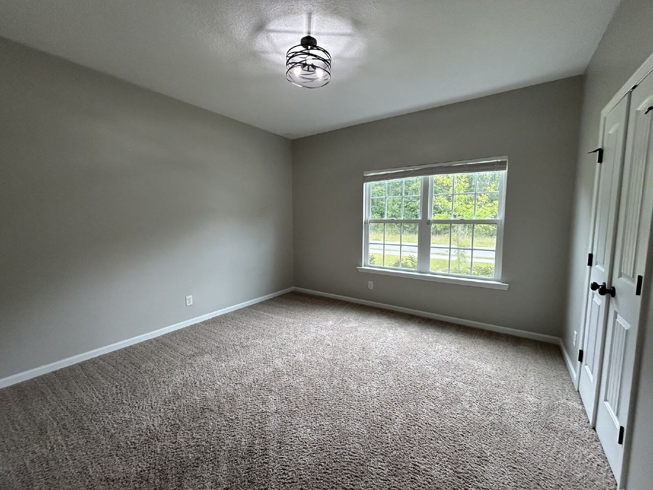 139 Wellspring Ter - Photo 5 of 13