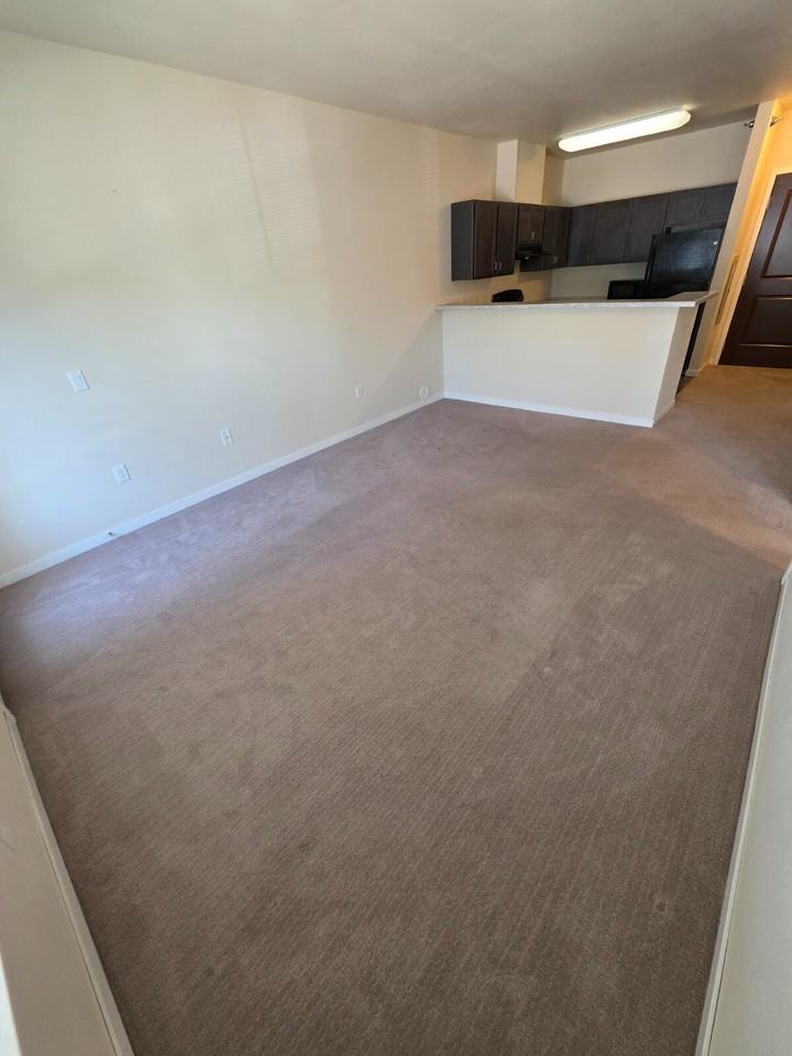 1427 Center Point Rd Ne #104 - Photo 5 of 12