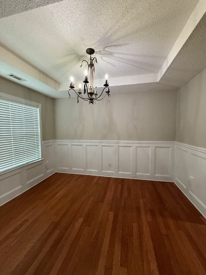520 Millbrook Village Dr - Photo 2 of 13