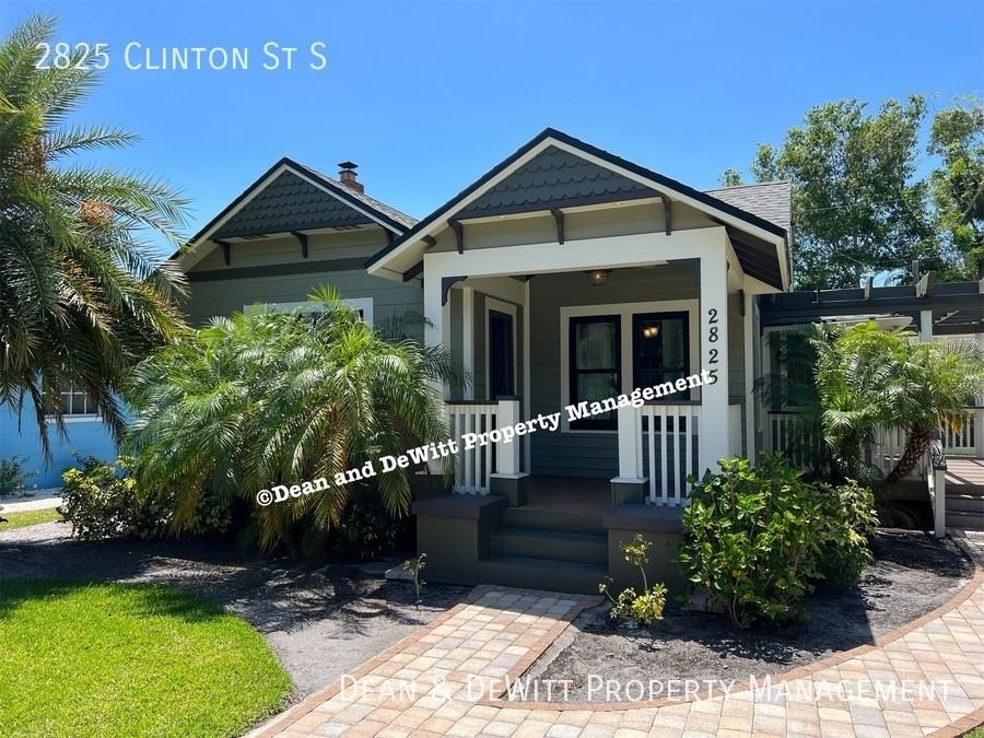 2825 Clinton St S - Photo 3 of 24