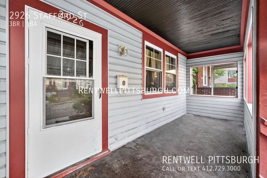 2926 Stafford St - Photo 3 of 29