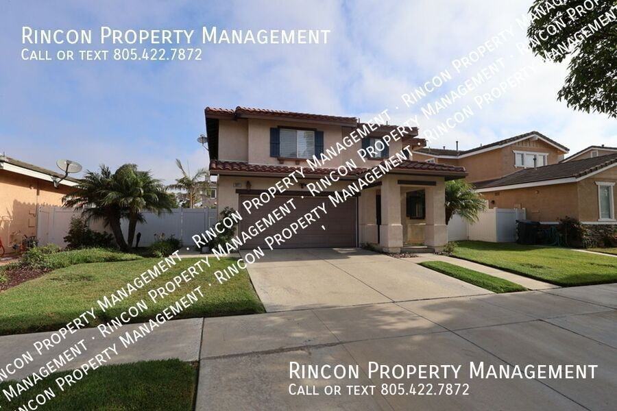 921 Aurora Dr - Photo 2 of 19