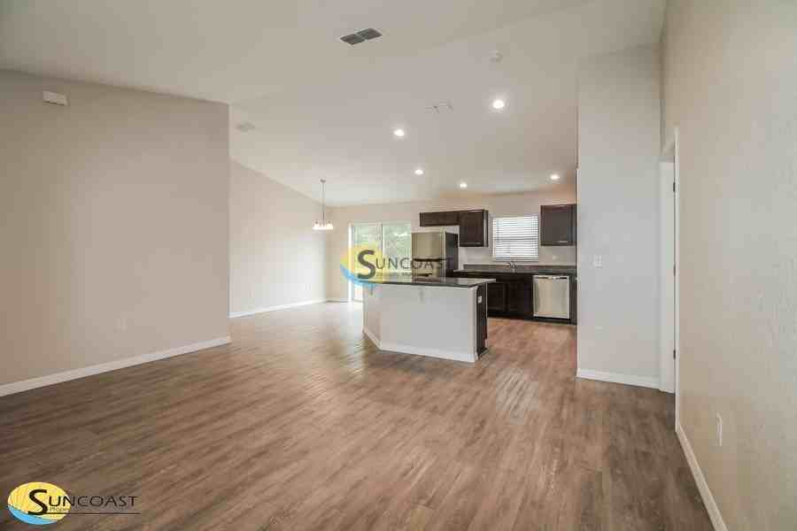 14111 Southwest 48th Court - Photo 7 of 26