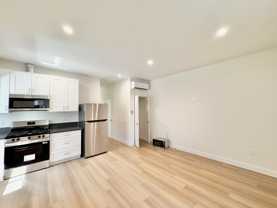 1135 S Doheny Dr #7 - Photo 1 of 1