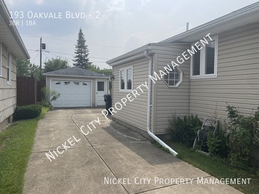 193 Oakvale Blvd #2 - Photo 2 of 15