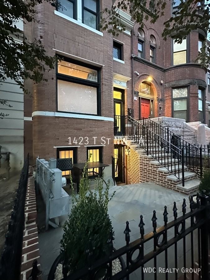 1423 T St Nw #A - Photo 2 of 34