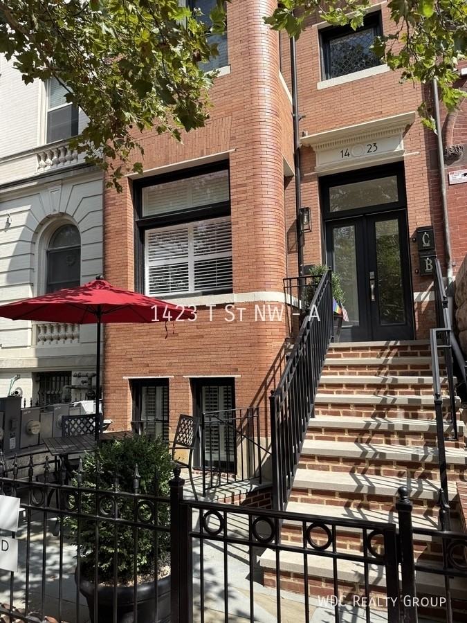 1423 T St Nw #A - Photo 3 of 34