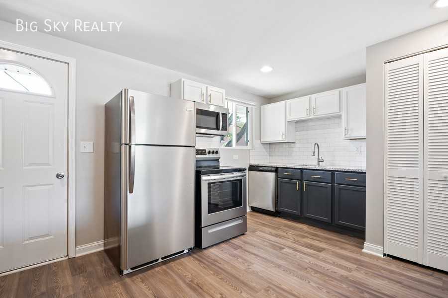 95 Shepard St #B - Photo 7 of 35