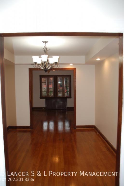 1315 Sheridan St Nw - Photo 2 of 12