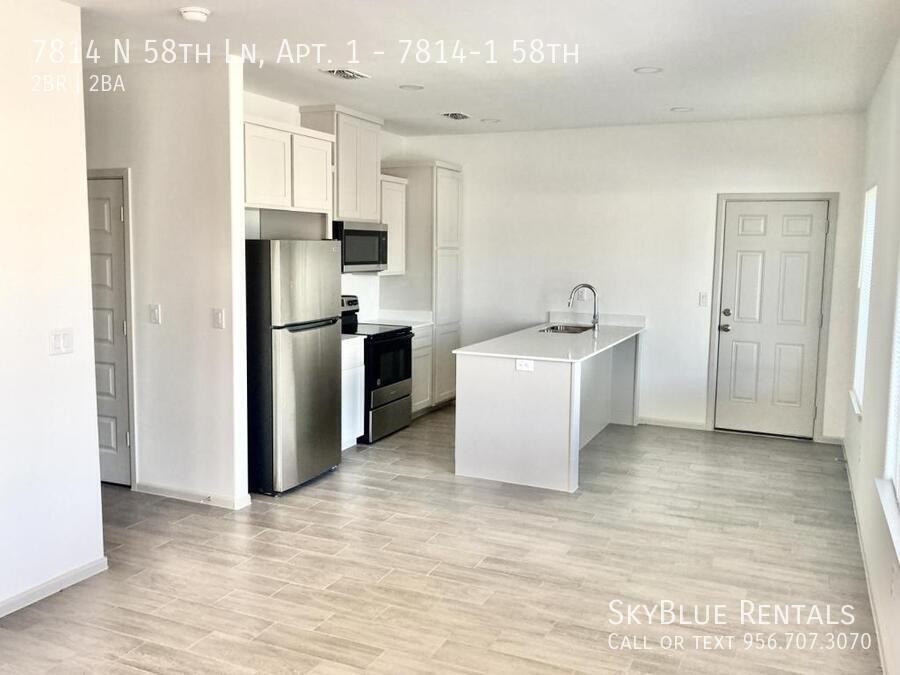 7814 N 58th Ln - Photo 2 of 14