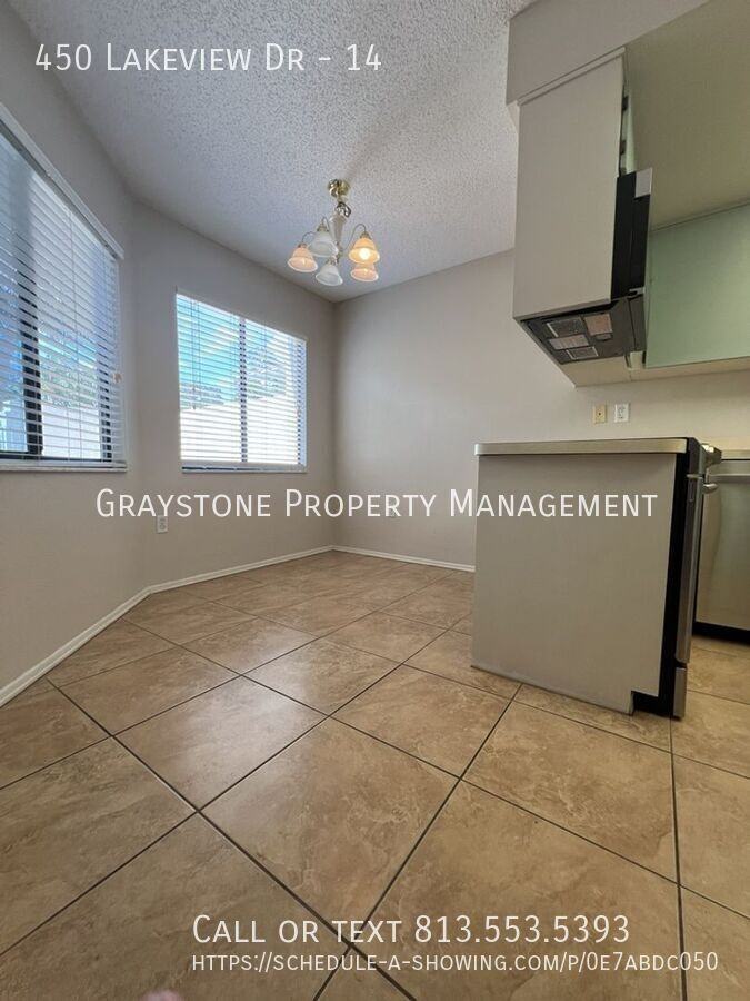 450 Lakeview Dr #14 - Photo 3 of 30