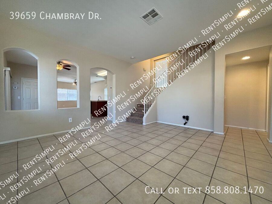 39659 Chambray Drive - Photo 5 of 42