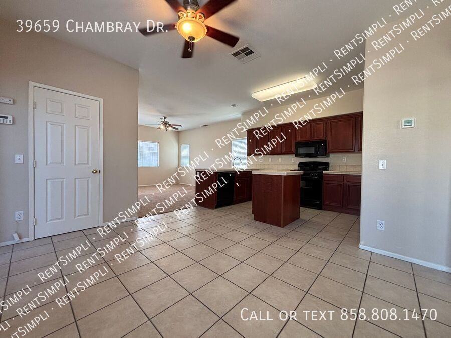 39659 Chambray Drive - Photo 6 of 42