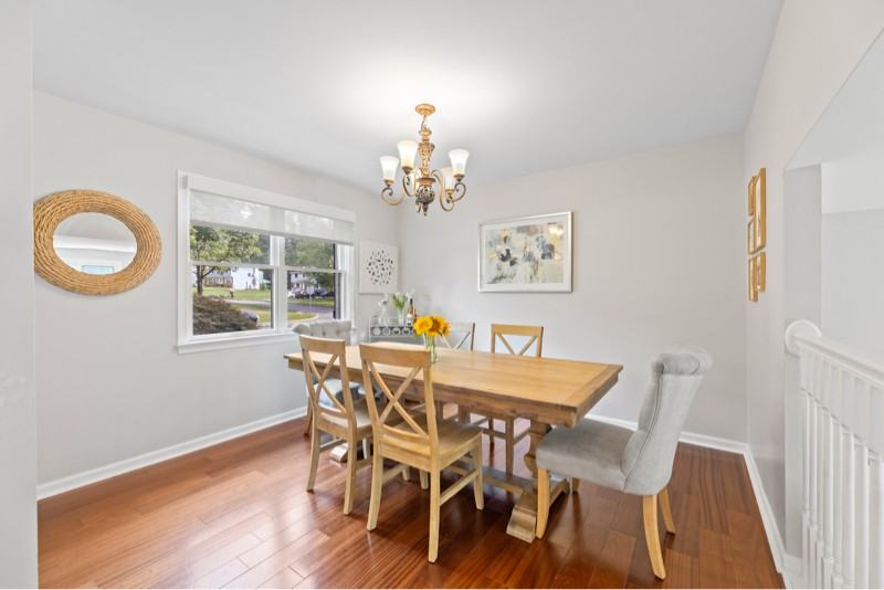 1621 Clearview Ave - Photo 2 of 20