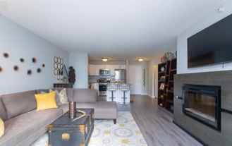 575 N State St #1003 - Photo 1 of 1