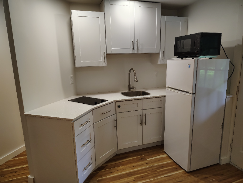 1 Aurora Ave - Photo 2 of 15